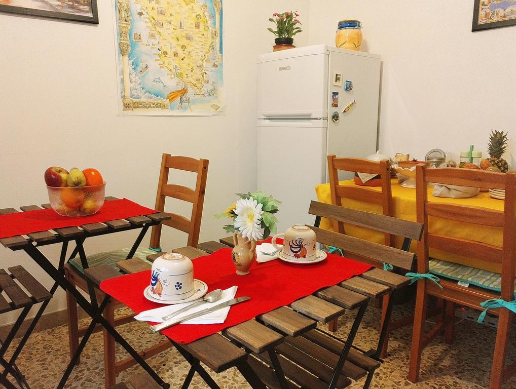 Ferienwohnung La Casa Di Chicca Lecce Exterior foto